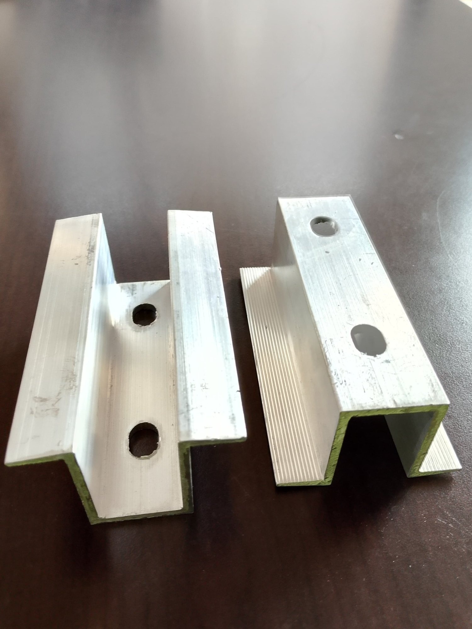 DOUBLE HOLE MID CLAMP